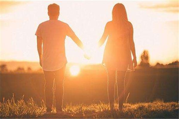 图片[1]-异性入梦预示着什么运势变化