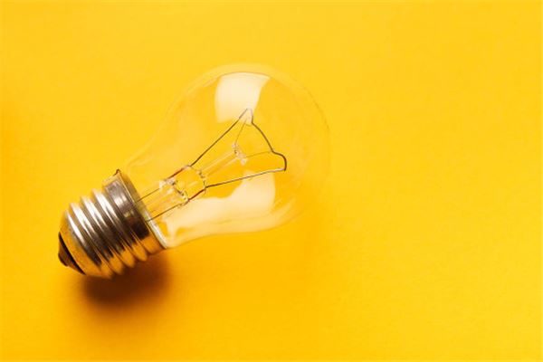 梦见灯泡熄灭,生活中的困境与转机解析-安卜居