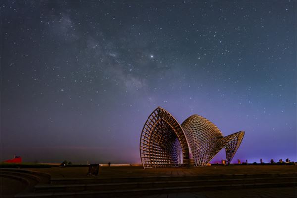 星空入梦 运势解析-安卜居