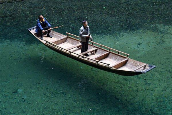 泛舟入梦的运势解读