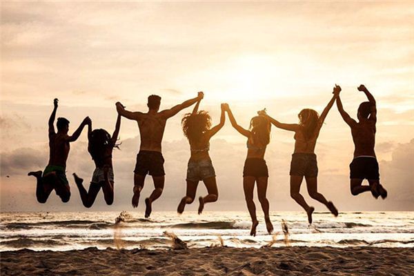 图片[1]-梦见好友的5种含义与未来预兆