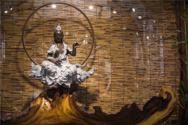 图片[1]-女性梦见菩萨的征兆解析