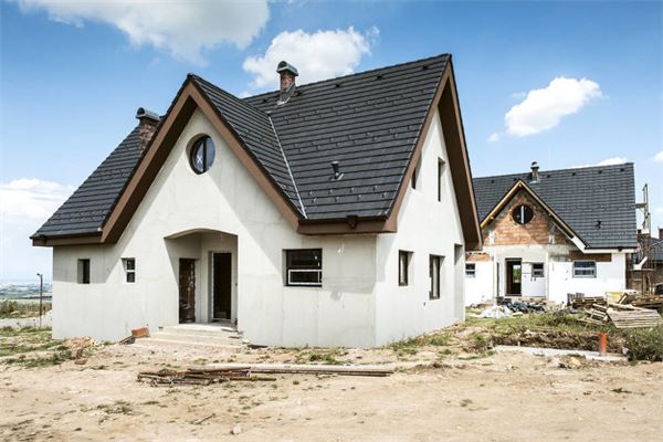 图片[1]-女性梦见邻居盖房，预示何种运势变化