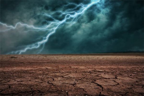 图片[1]-梦见闪电近身落地，预示何等征兆