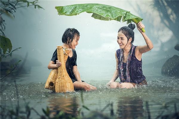 梦到漏雨预示什么，周公解梦道尽梦境吉凶玄机